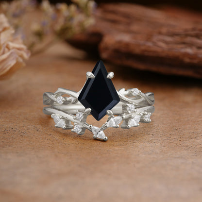 Fashion 4-Prong Kite-Cut Black Onyx Bridal Ring Set
