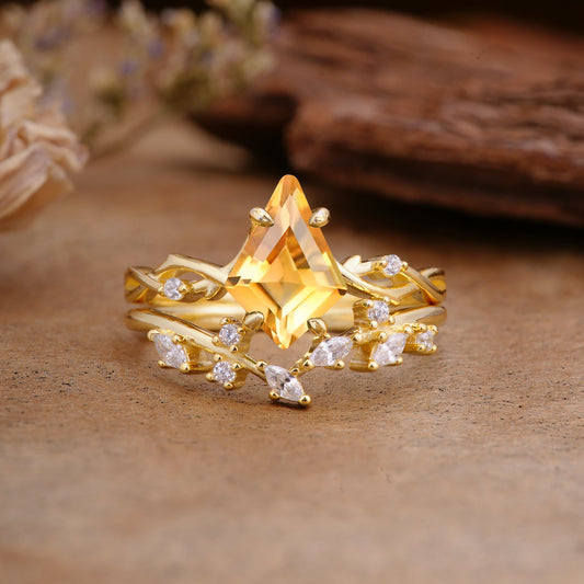 Fashion 4-Prong Kite-Cut Citrine Bridal Ring Set