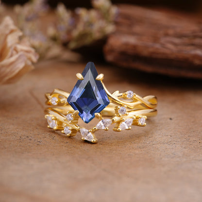 Fashion 4-Prong Kite-Cut Tanzanite Bridal Ring Set