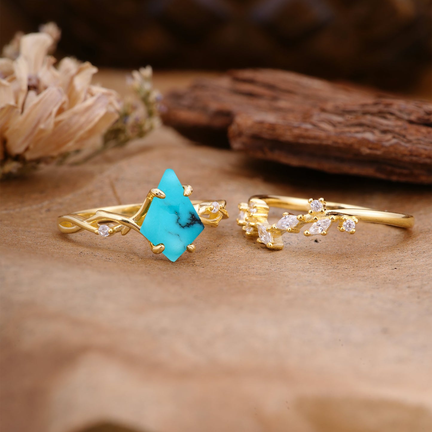 Fashion 4-Prong Kite-Cut Turquoise Bridal Ring Set