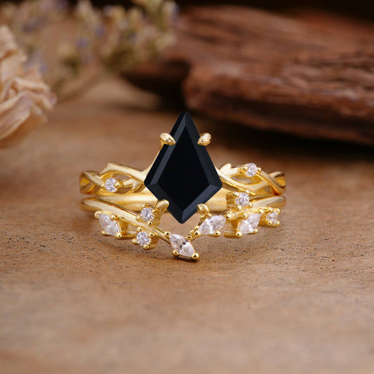 Fashion 4-Prong Kite-Cut Black Onyx Bridal Ring Set