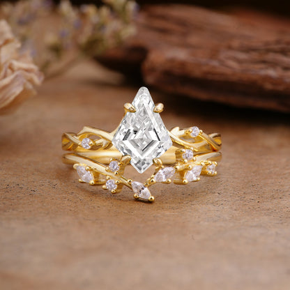 Fashion 4-Prong Kite-Cut Lab Diamond Bridal Ring Set