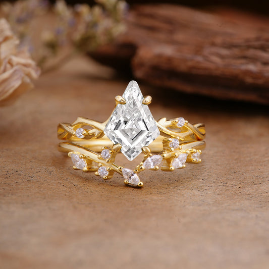 Fashion 4-Prong Kite-Cut Lab Diamond Bridal Ring Set
