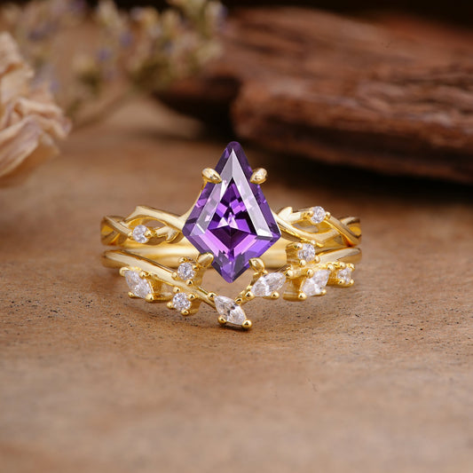 Fashion 4-Prong Kite-Cut Amethyst Bridal Ring Set