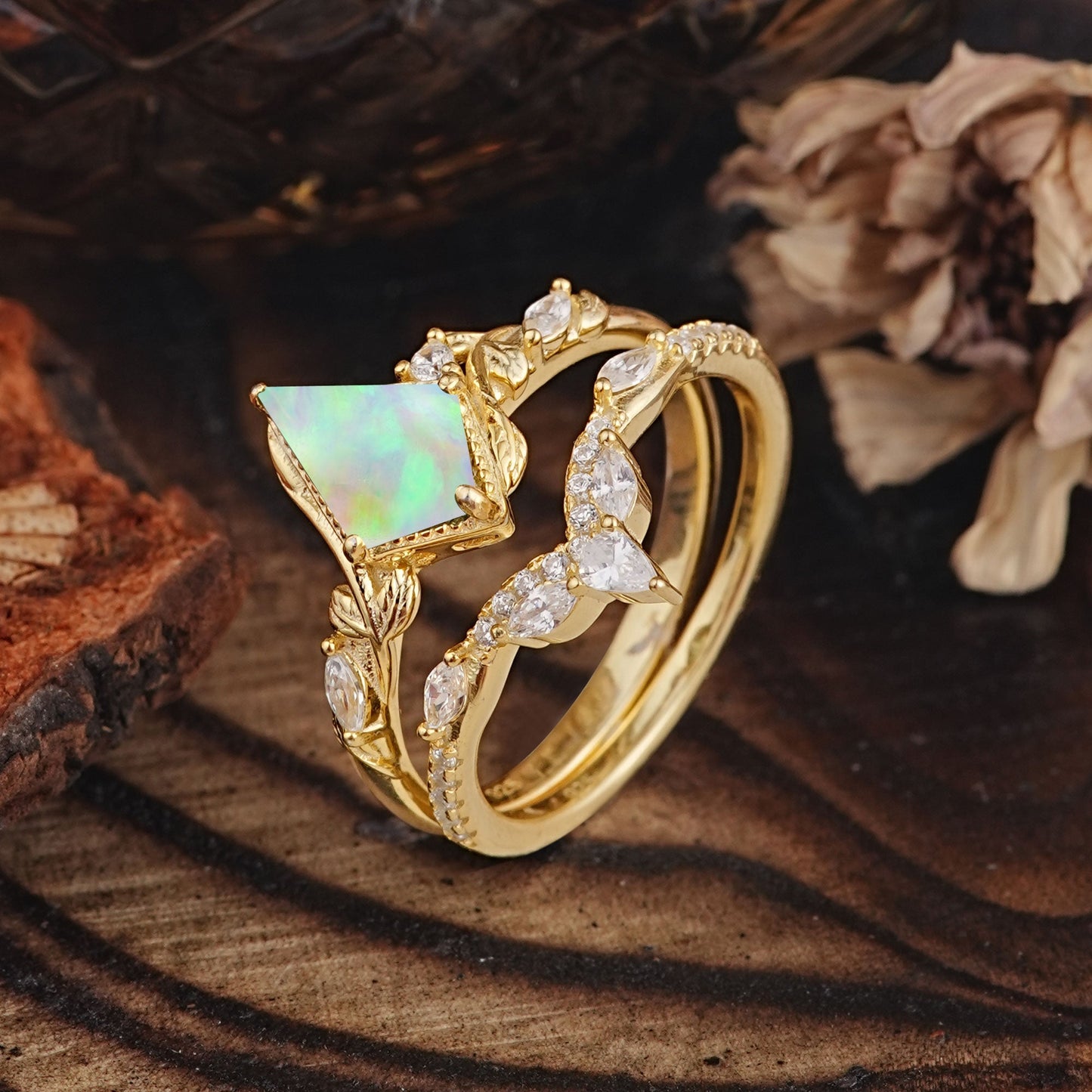 Luxury Nature-Inspired 4-Prong Kite-Cut Opal Bridal Ring Set