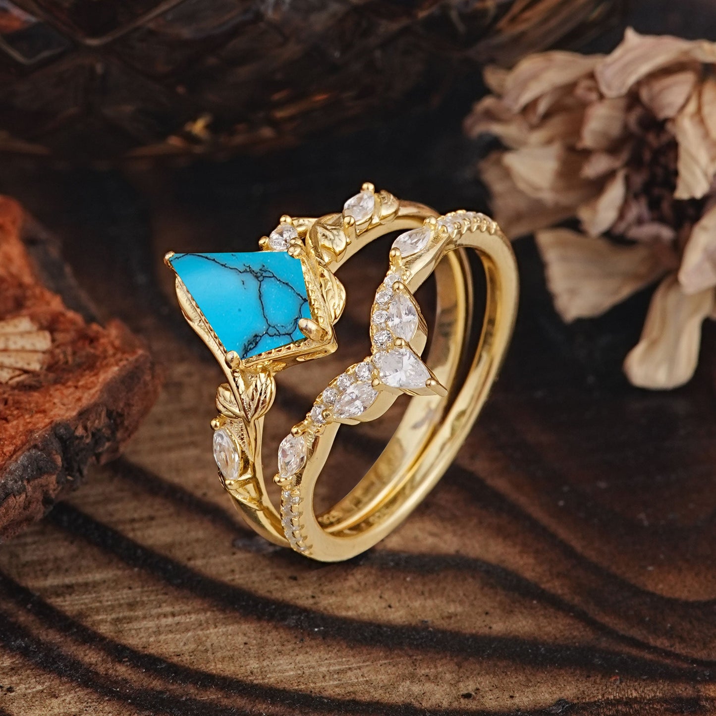 Luxury Nature-Inspired 4-Prong Kite-Cut Turquoise Bridal Ring Set