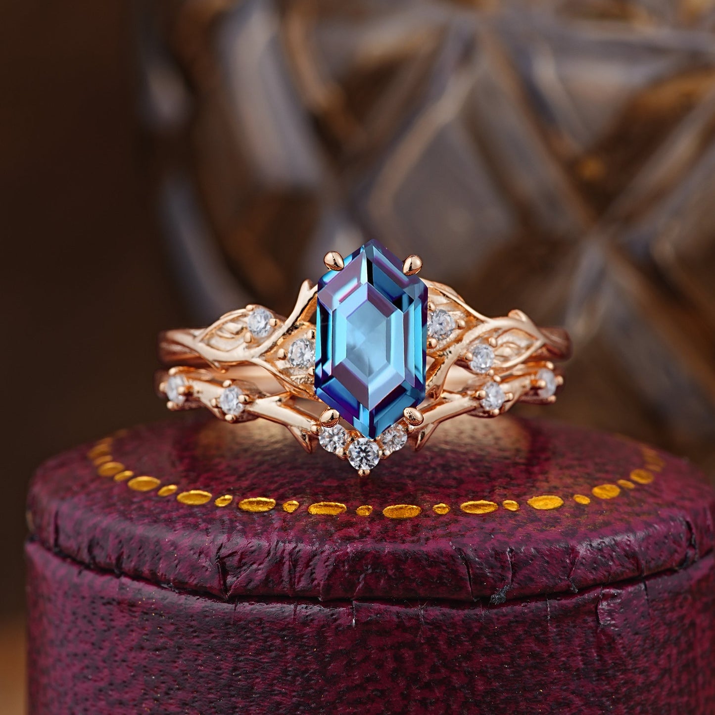 Nature-Inspired 4-Prong Hexagon-Cut Alexandrite Bridal Ring Set