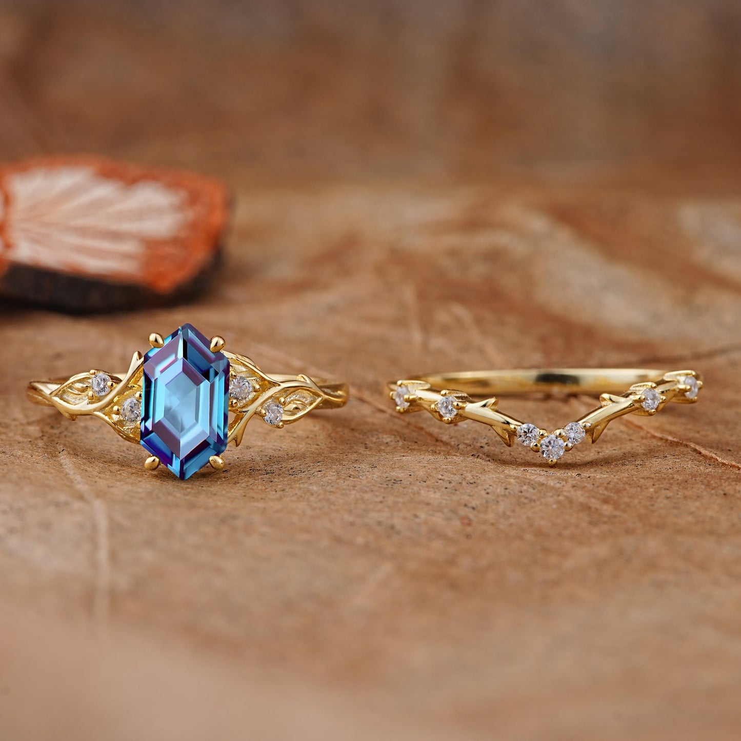 Nature-Inspired 4-Prong Hexagon-Cut Alexandrite Bridal Ring Set