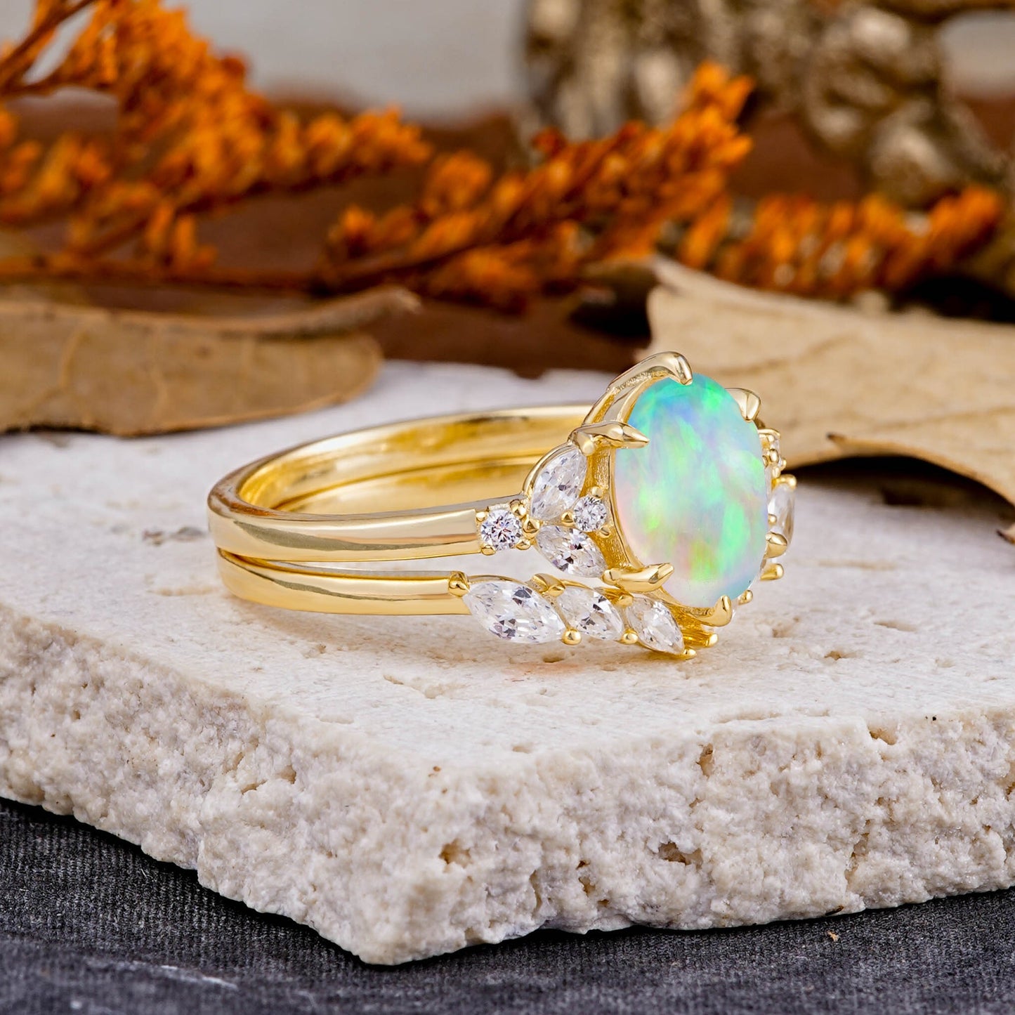 Luxury 3-Prong Pear-Cut Moissanite Engagement Ring Set