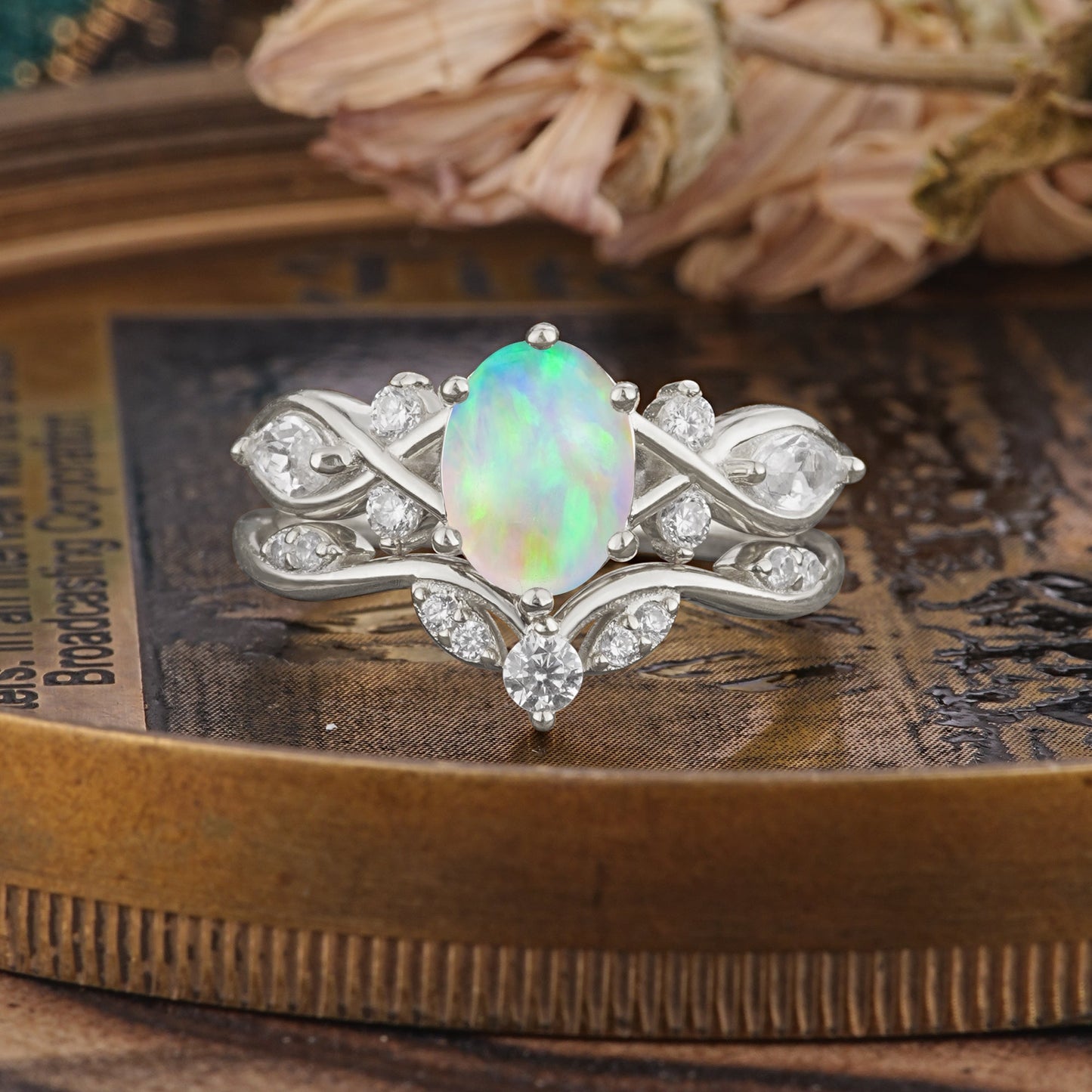 The Sumptuous Oval - Cut Opal Bridal Ring Set