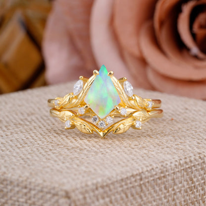 Nature Inspired The Dreamy Kite- Cut Opal with Fantasy Leaf Bridal Ring Set