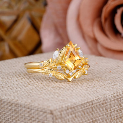Nature Inspired The Dreamy Kite- Cut Citrine with Fantasy Leaf Gold Ring Set
