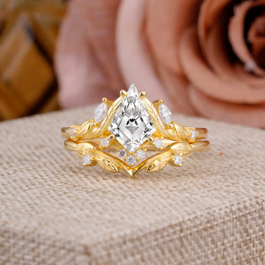 Nature Inspired The Dreamy Kite- Cut Lab Diamond with Fantasy Leaf Gold Ring Set