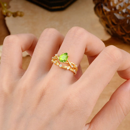 Woodland Style 6 Prong Pear Shaped Peridot Wedding Ring