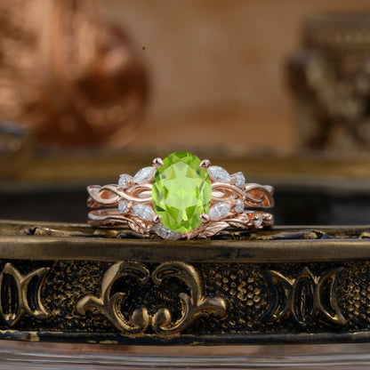 Nature-inspired 4-Prong Oval Cut Peridot Stacking Ring