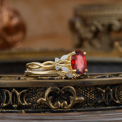Nature-inspired 4-Prong Oval Cut Garnet Stacking Ring
