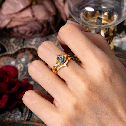 Art Nouveau 5-Prong Pear Cut Black Rutilated Quartz Ring