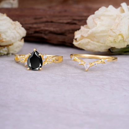 Art Nouveau 5-Prong Pear Cut Black Onyx Ring
