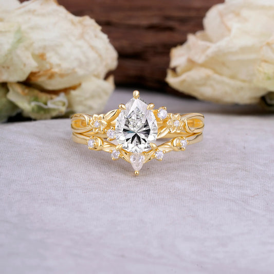 Art Nouveau 5-Prong Pear Cut Lab Diamond Ring