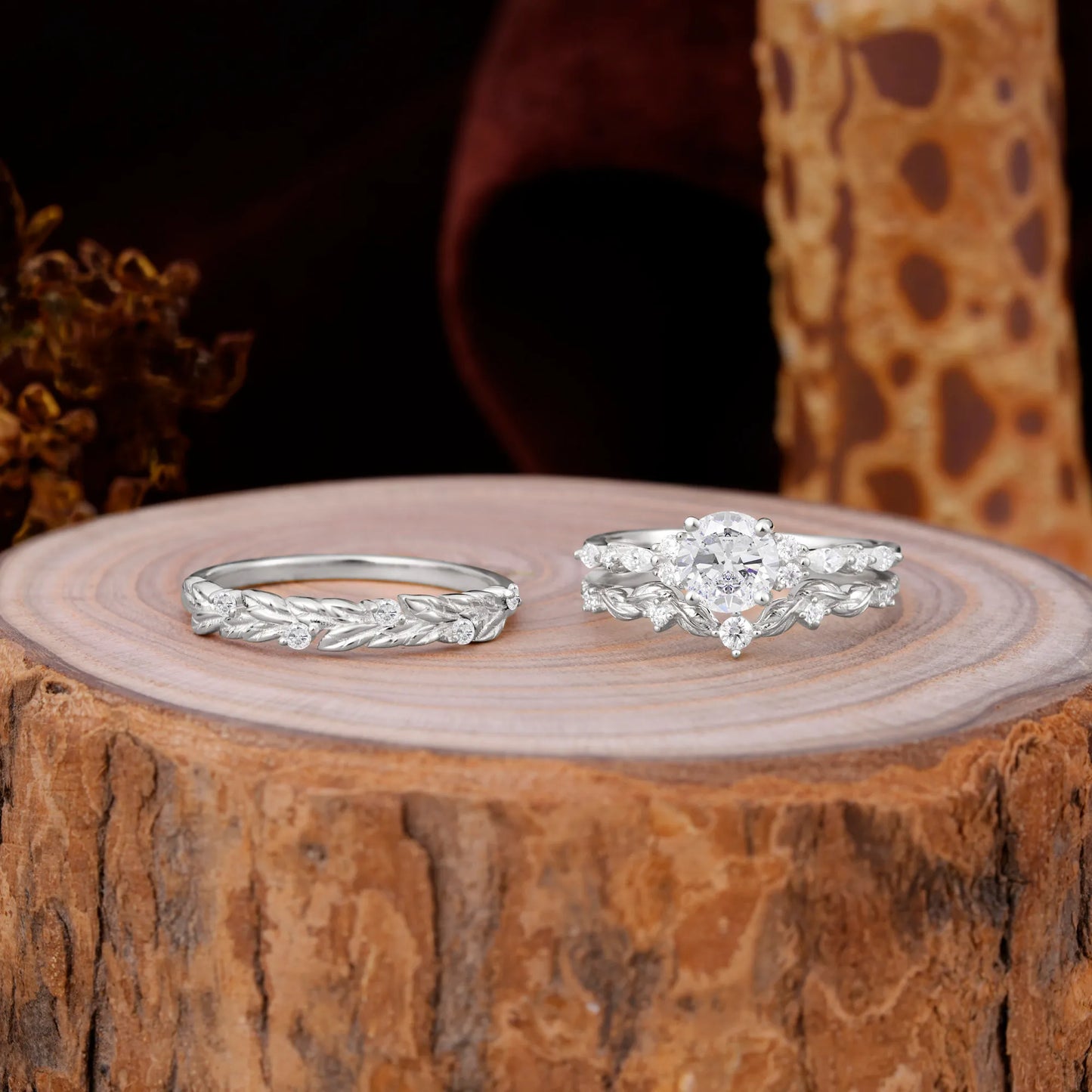 Elegant Leaf Motif Moissanite Promise Rings for Couples