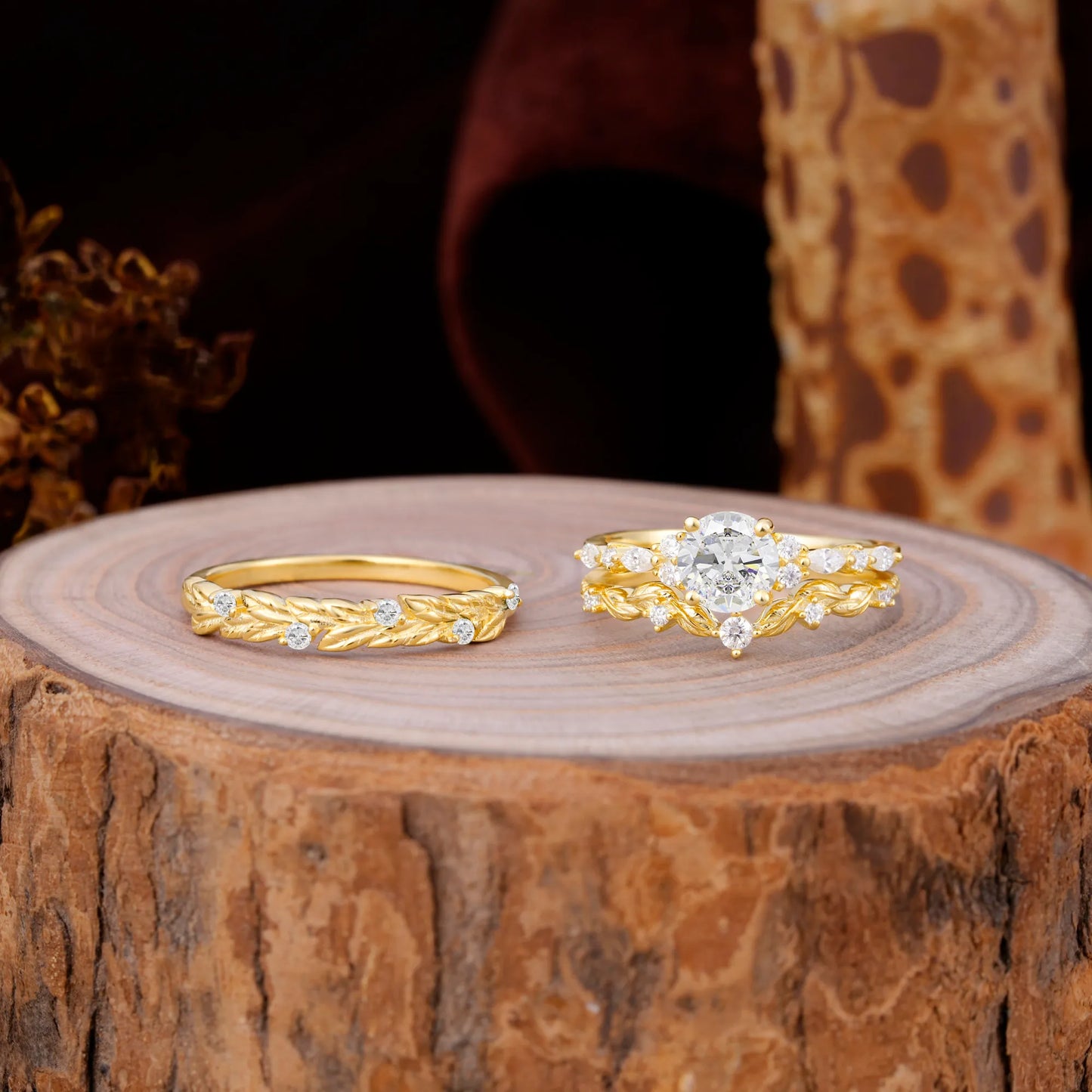 Elegant Leaf Motif Moissanite Promise Rings for Couples