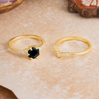 Classic 6-Prong Hexagonal-Cut Black Onyx Engagement Ring Set