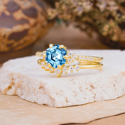 Classic 6-Prong Hexagonal-Cut Aquamarine Engagement Ring Set