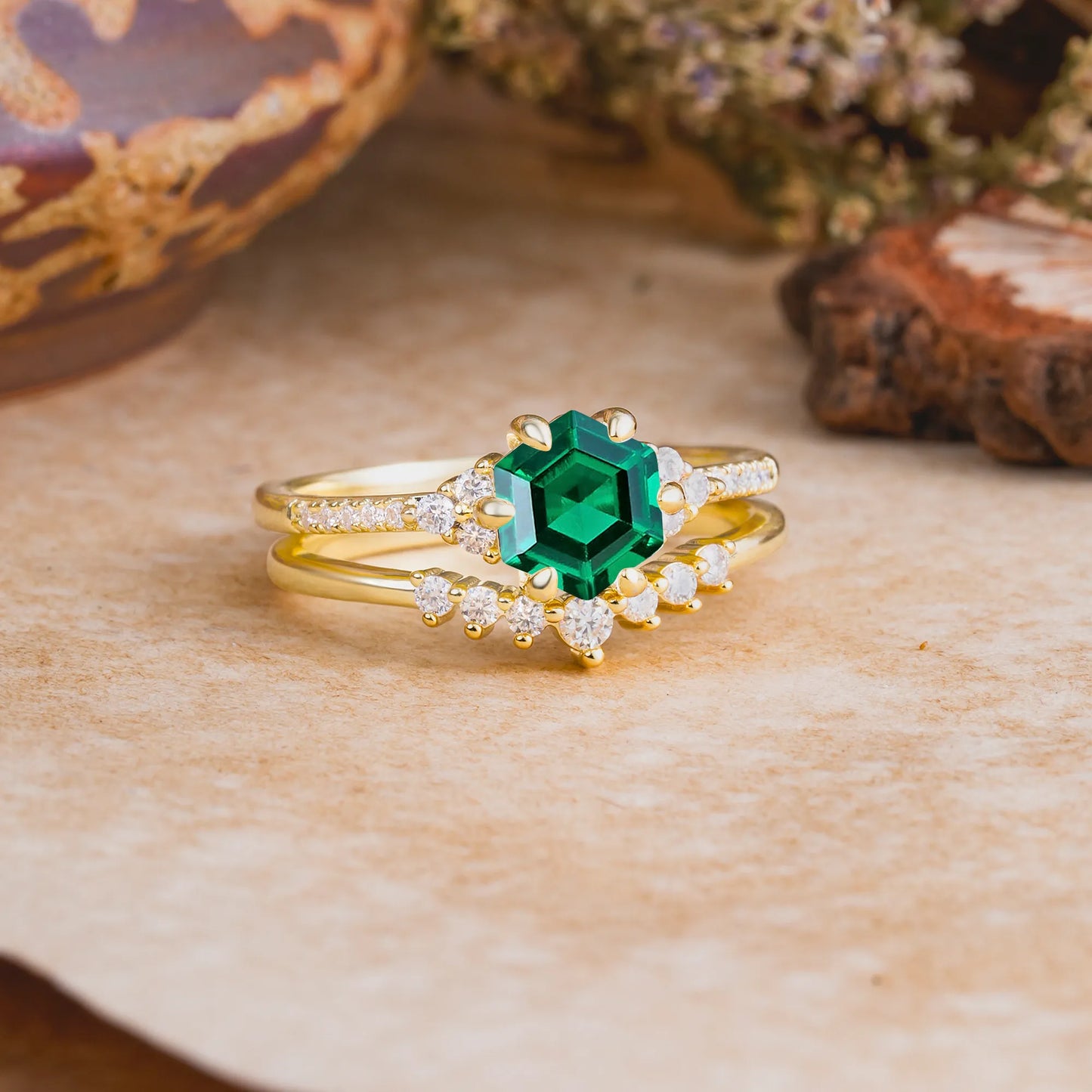 Classic 6-Prong Hexagonal-Cut Emerald Engagement Ring Set