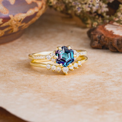 Classic 6-Prong Hexagonal-Cut Alexandrite Engagement Ring Set