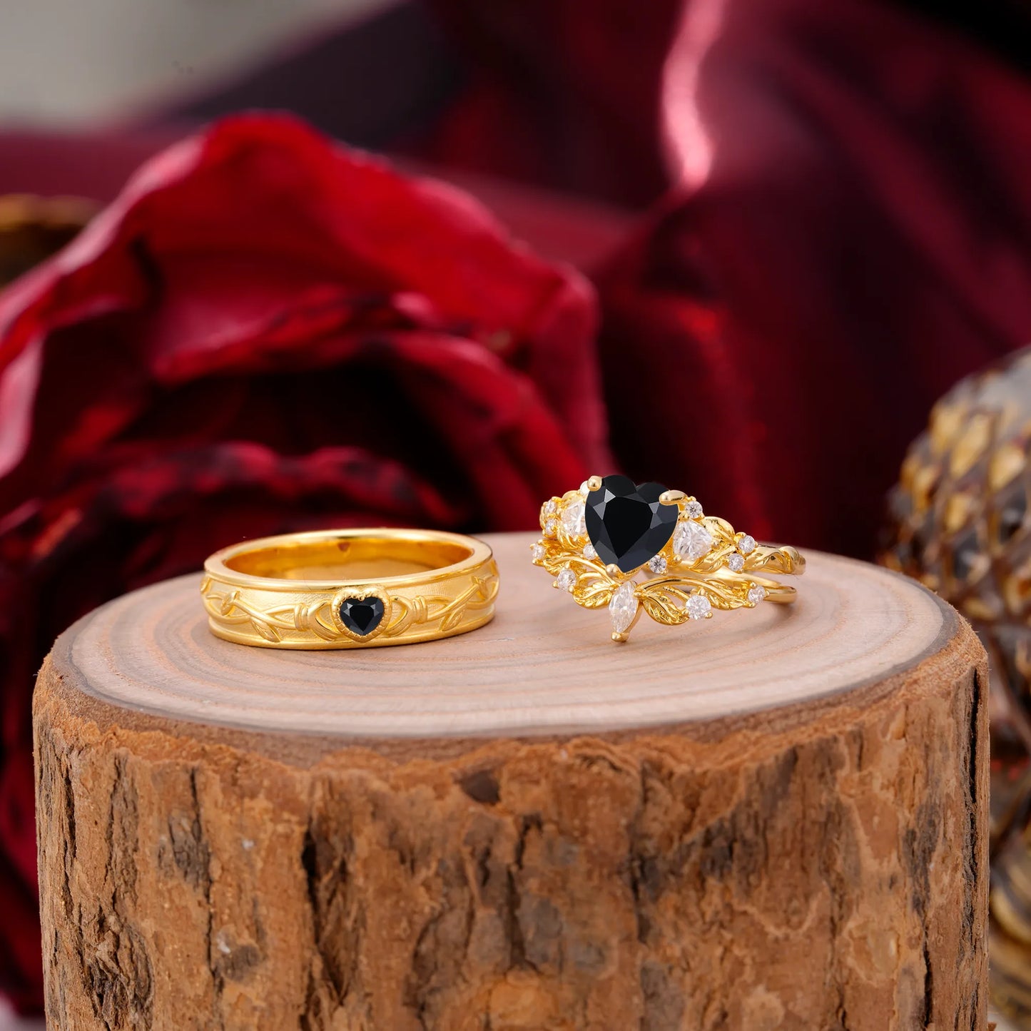 Vintage Floral Vine Heart Cut Black Onyx Couple Wedding Ring Set