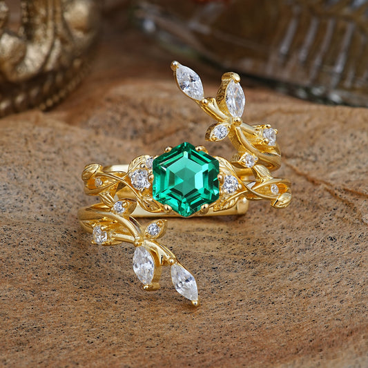 Nature-Inspired Luxury Hexagonal-Cut Emerald Bridal Ring Set