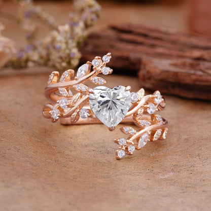 Elegant Heart-Shaped Nature Inspired Lab Diamond Ring – Perfect for Bridal Ring Set