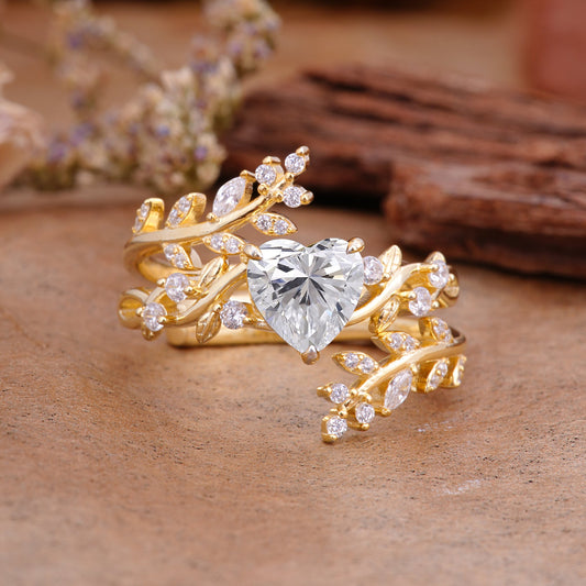 Elegant Heart-Shaped Nature Inspired Lab Diamond Ring – Perfect for Bridal Ring Set