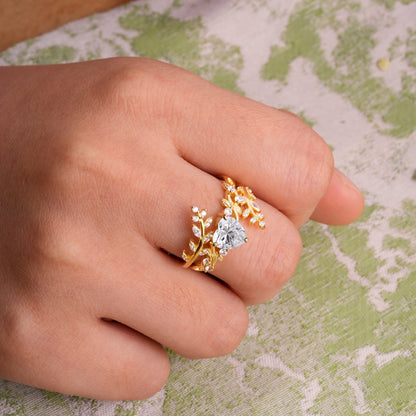 Elegant Heart-Shaped Nature Inspired Lab Diamond Ring – Perfect for Bridal Ring Set