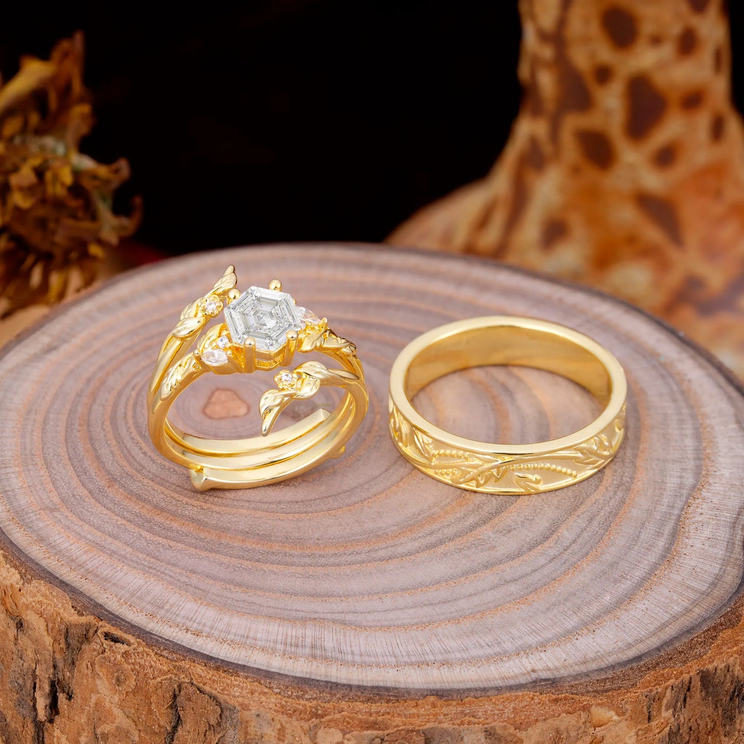 Nature Inspiration Luxury Retro 4-Prong Moissanite Promise Couples Rings