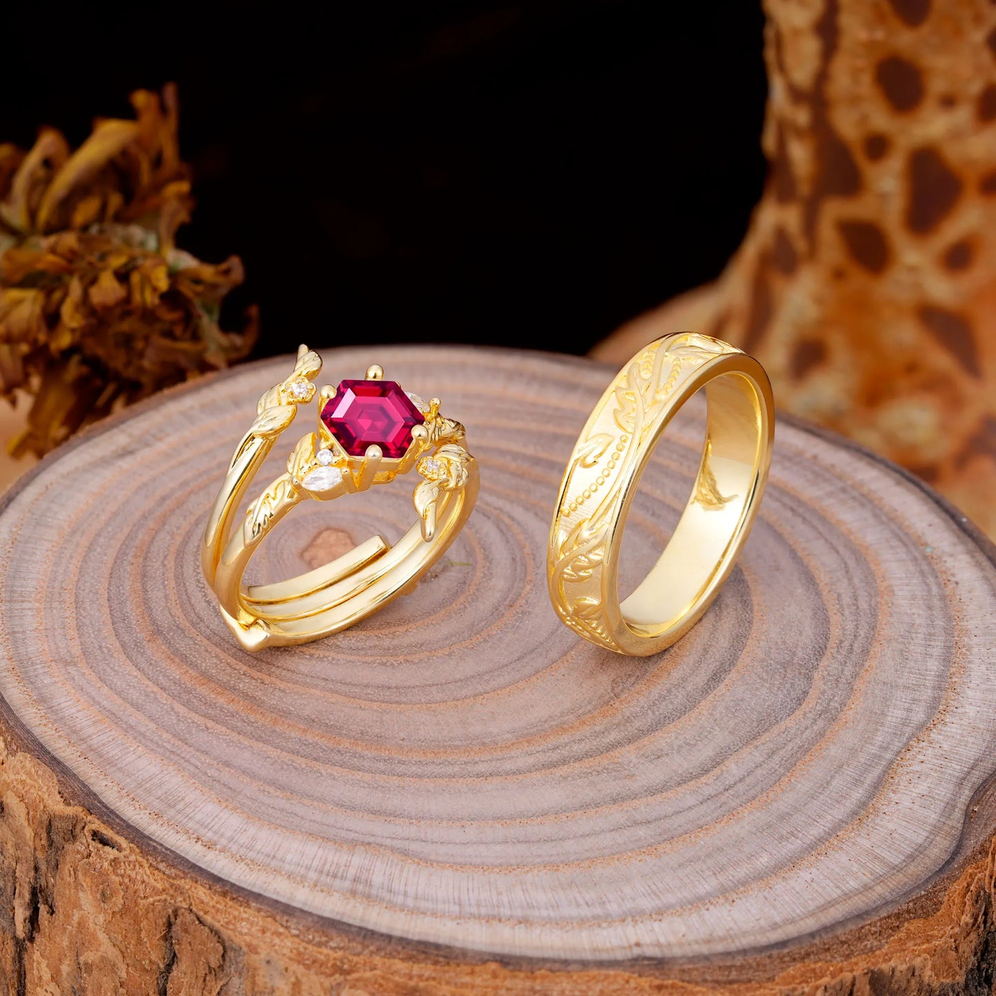 Nature Inspiration Luxury Retro 4-Prong Ruby Promise Couples Rings