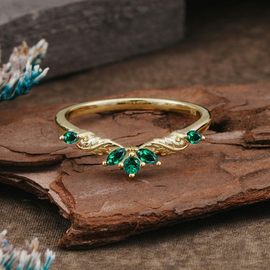 Unique Marquise Cut Curved Emerald Ring Wedding Ring