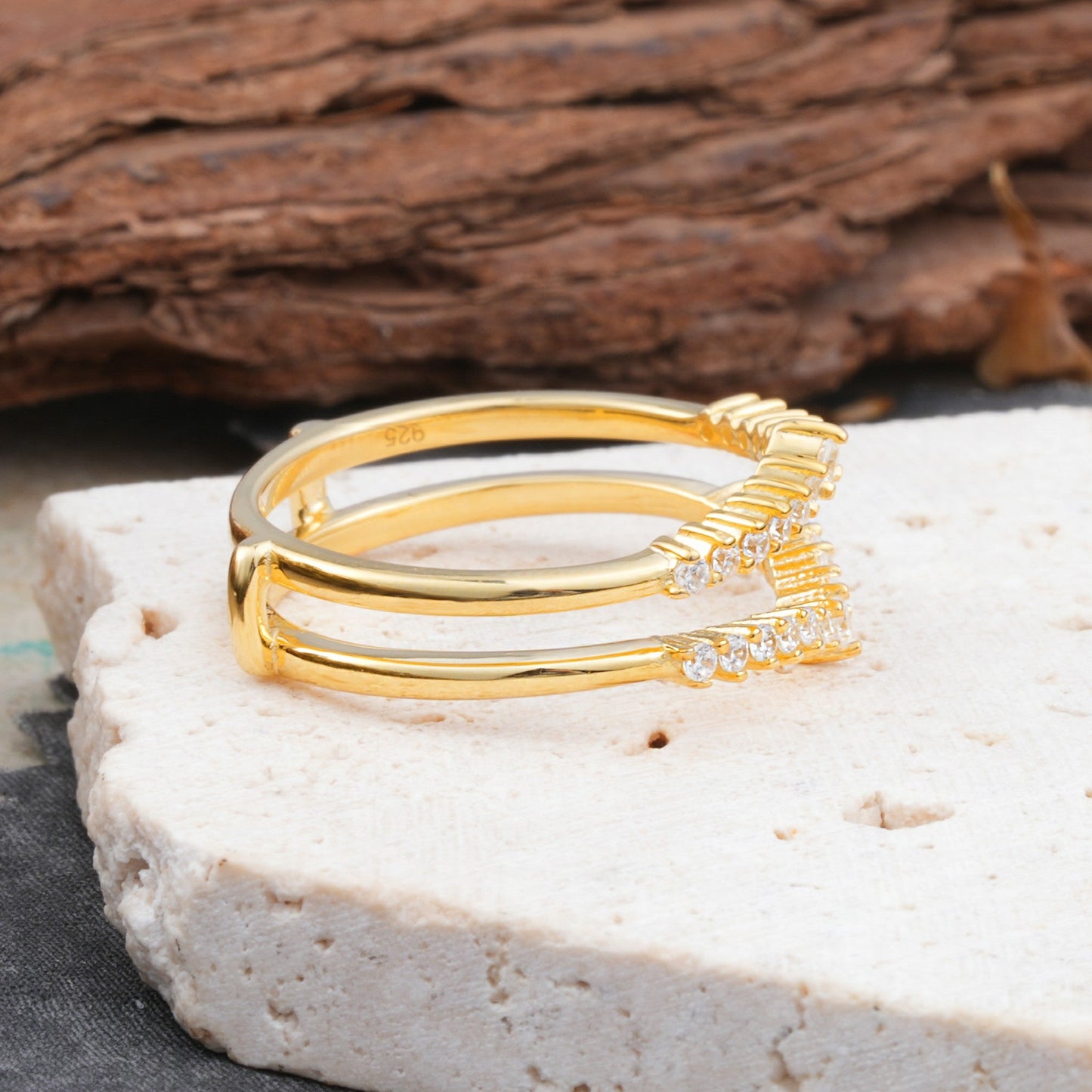 Vintage Minimalist Round Cut Moss Agate Chevron Enhancer Wedding Ring