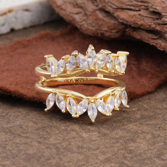Nature Inspired Moissanite Curved Wedding Ring