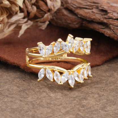 Nature Inspired Moissanite Curved Wedding Ring