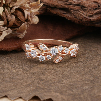 Nature Inspired Laurel Wreath Moissanite Stacking Wedding Ring