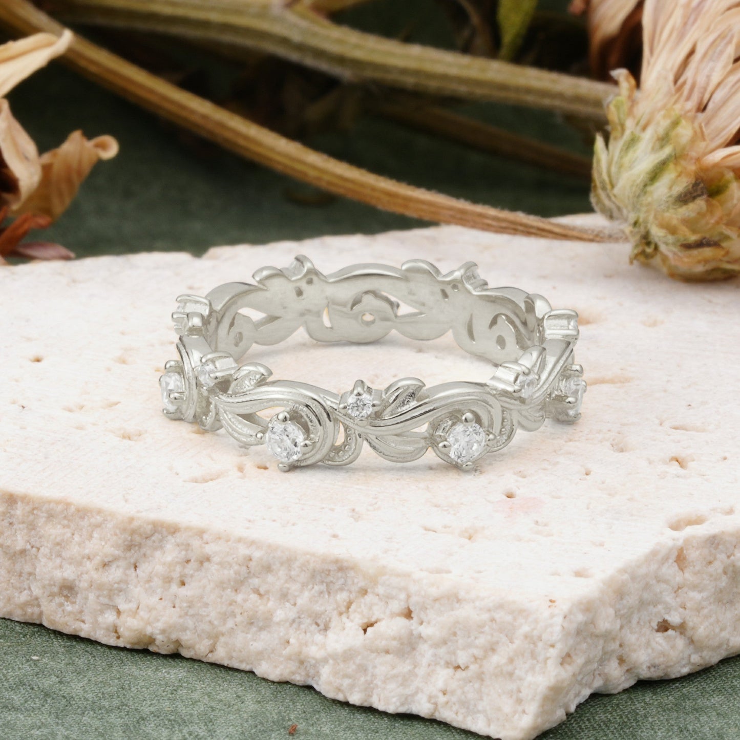 Vintage Nature Inspired Interwoven Twig Moissanite Stacking Wedding Ring