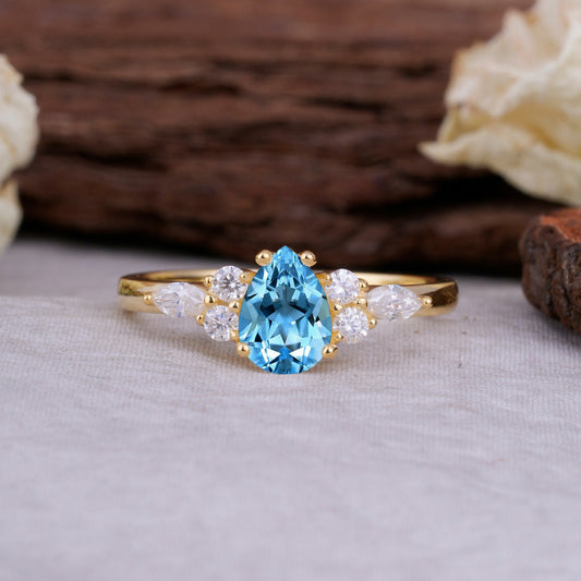 Sophisticated 4-Prong Pear-Cut Aquamarine Engagement Ring