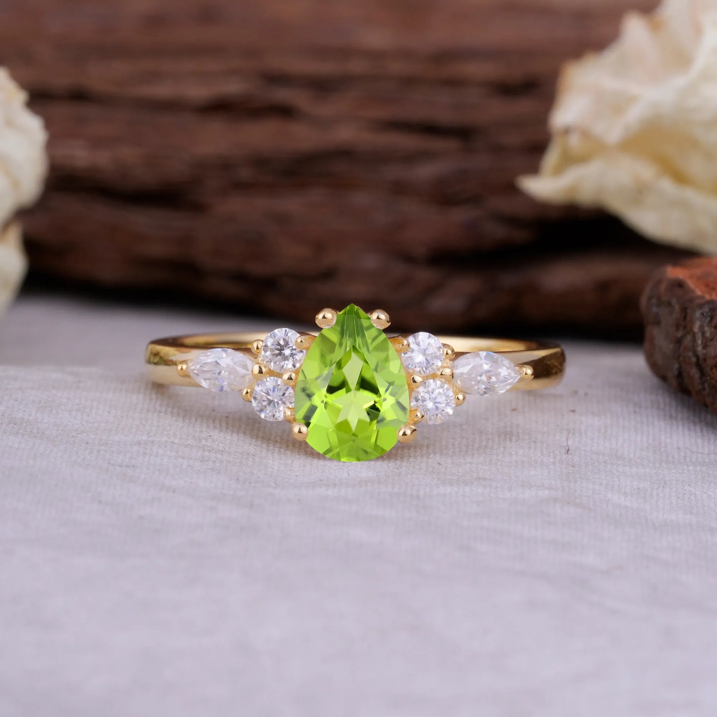 Sophisticated 4-Prong Pear-Cut Peridot Promise Ring