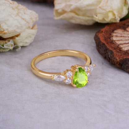 Sophisticated 4-Prong Pear-Cut Peridot Promise Ring