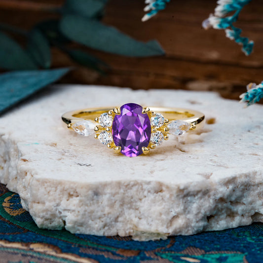 Custom made-Sophisticated 4-Prong Oval Cut Amethyst Engagement Ring(10*8)