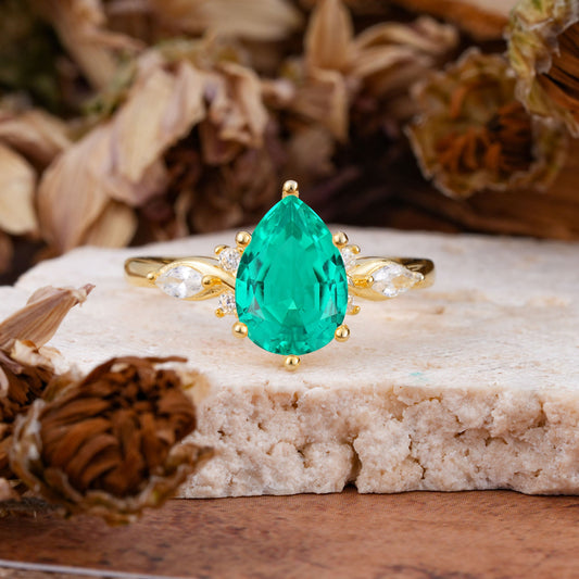 Vintage Pear Cut Emerald Three Side Stone Engagement Ring with Accents