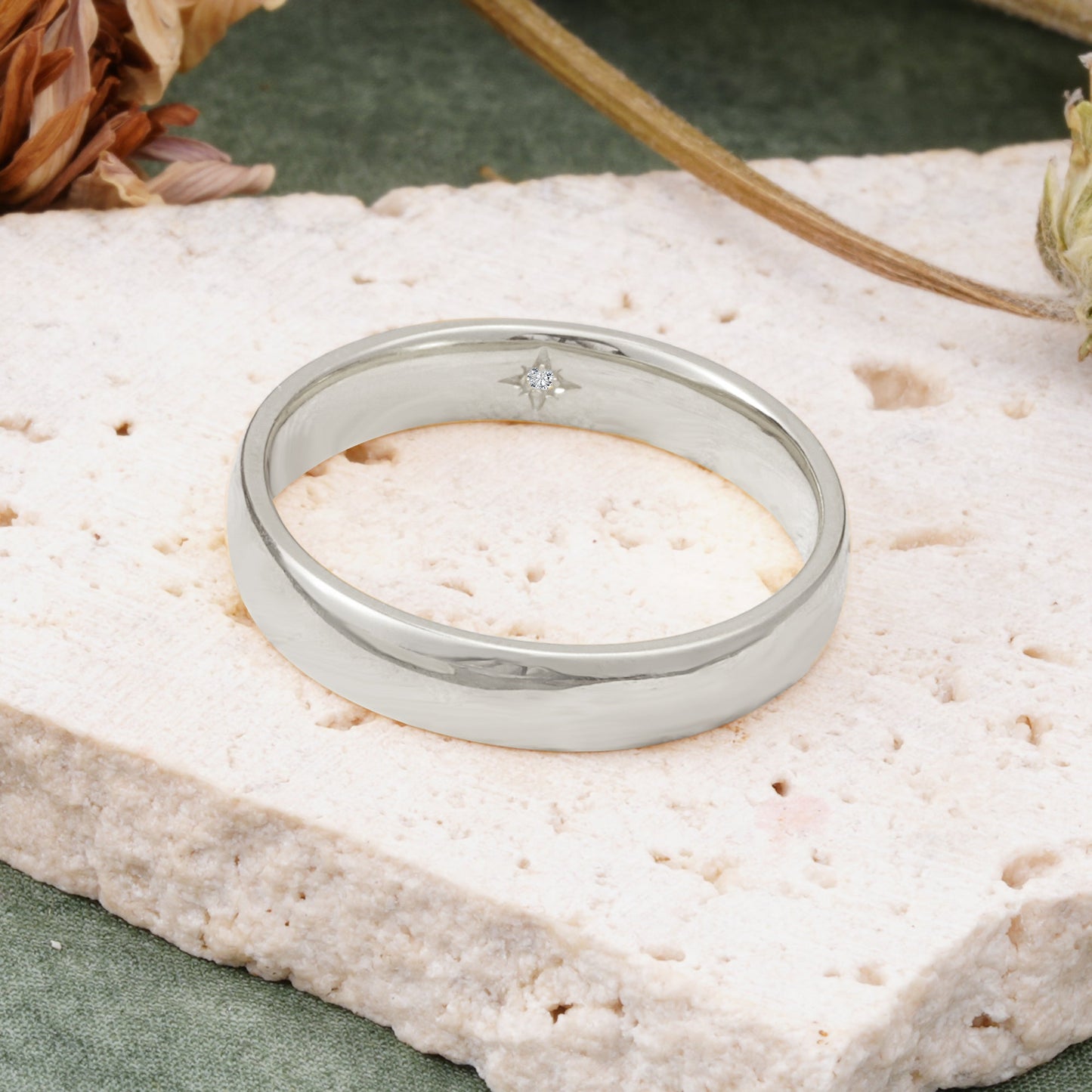 Vintage Hidden Starburst Single Lab Diamond Domed Men's Wedding Band