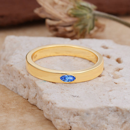 Iuxurious Oval Cut Sapphire Wedding Band