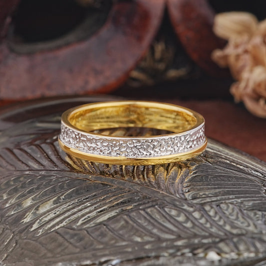 Vintage Inner Engraved Men's Wedding Band